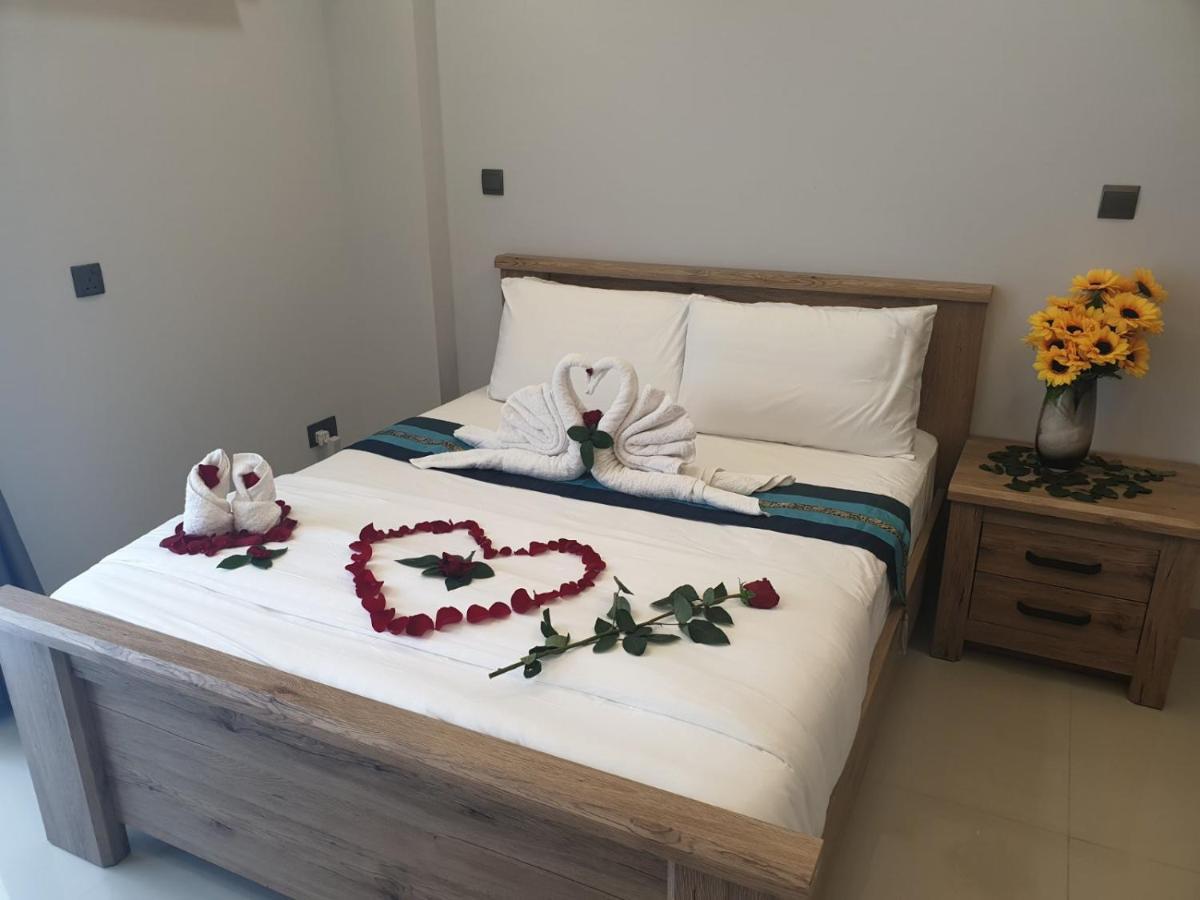 Casa Retreat Hotel Hulhumale Ngoại thất bức ảnh